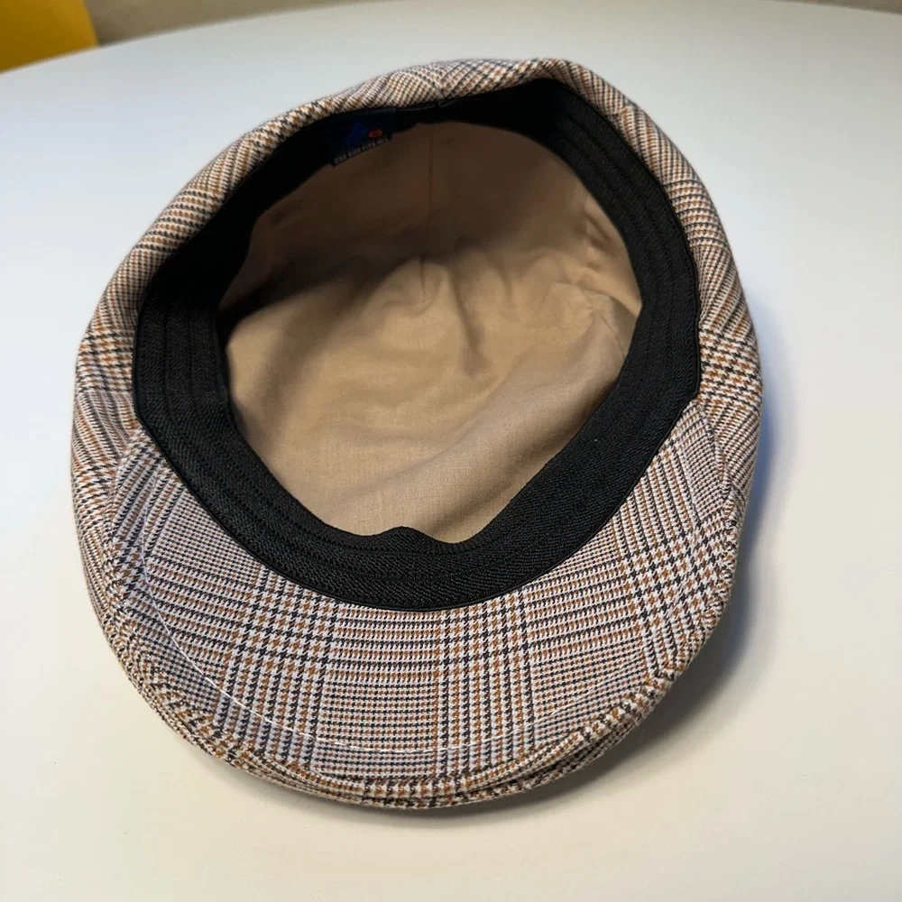 New hat - Picture 2 of 3